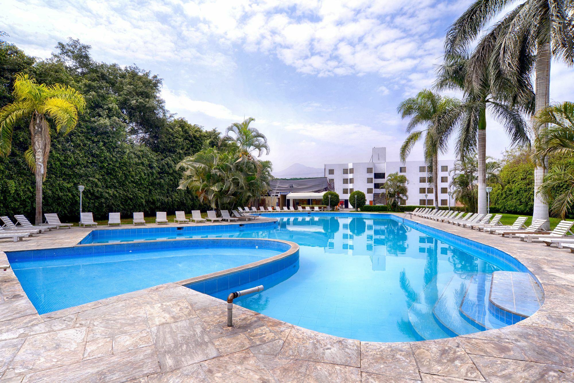 Hotel Hacienda Lima Norte Εξωτερικό φωτογραφία